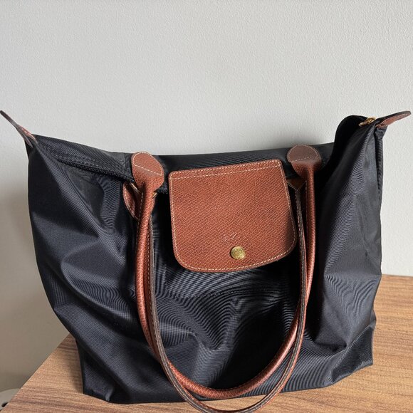 Longchamp Medium Le Pliage Tote Bag (Black)- NEW condition. Authentic. - Picture 1 of 11